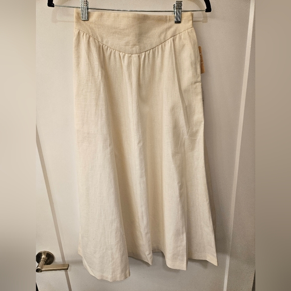 Vintage - NWT - Ellen Tracy White Linen Skirt - Size 6 - Picture 6 of 10